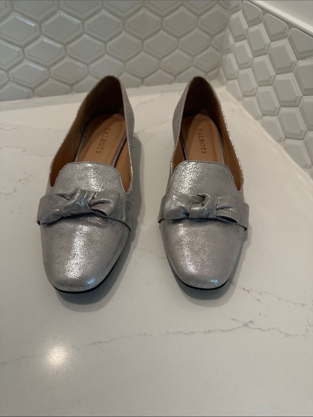 Talbots Jane Tie Detail Metallic Suede Loafers with Silver Bow Size 9 1/2